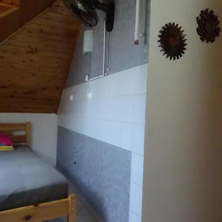 Apple Guest house